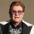 "Se eu não fizer música, estou morto": Elton John detalha novo disco gravado após infecção ocular