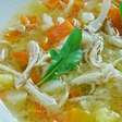 Canja de galinha com arroz da vovó: receita leve e saborosa