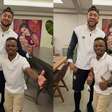 Motos e Ferrari marcam tour de Neymar em sua residência de R$ 50 milhões