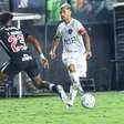 Vasco cede empate ao Paysandu, mas avança às oitavas da Copa do Brasil