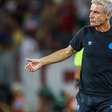 Luís Castro arma novo Grêmio e promove mudança para enfrentar o Confiança