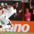 Athletico-PR envergonha na Copa do Brasil e classifica contra Atlético-GO: "Pênaltis"