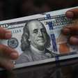 Dólar tem alta firme ante real na abertura com exterior e política local no radar
