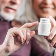 Novos remédios para Alzheimer chegam ao Brasil com promessa de agir na causa da doença