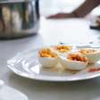O que acontece com o cérebro ao comer ovo cinco vezes por semana; entenda por que cientistas estão olhando para o alimento na investigação do Alzheimer