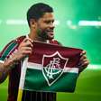 Hulk é apresentado pelo Fluminense no Maracanã