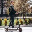 Uruguaiana passa a multar uso irregular de patinetes elétricos e infrações podem chegar a R$ 140