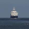 Navio com hantavírus chega a Roterdã; tripulação fica em quarentena e embarcação é desinfetada