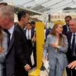 Ancelotti troca beijo com esposa antes da convocação da Seleção Brasileira