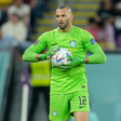 Ancelotti explica por que preferiu Weverton a Bento