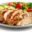 Veja como preparar um jantar leve e nutritivo para revigorar seu sono