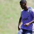 Wallace Davi reaparece no Botafogo e vira opção na Sula