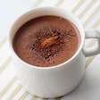 Chocolate quente funcional: receita cremosa para aquecer os dias frios