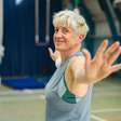 'Esta é a rotina de exercícios para os braços que funciona melhor para mim aos 57 anos': o treino rápido da personal Lisa Piñeiro é ideal ganhar força e definir ombros e braços