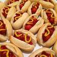 Mini cachorro-quente perfeito para servir na festa junina
