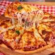 Pizza de massa mole, que é rápida, deliciosa e sem bagunça, porque você não precisa sovar