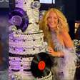 Ticiane Pinheiro celebra 50 anos com festa luxuosa inspirada na era disco