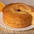 Bolo de laranja com iogurte fit: receita fofinha e prática para o dia a dia