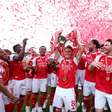 De olho no PSG, Odegaard freia festa do título do Arsenal: "Pegar leve hoje"