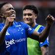 Cruzeiro vence a Chapecoense em Mineirão lotado
