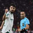 Palmeiras domina e goleia o Flamengo no Maracanã