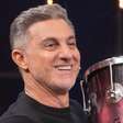 Luciano Huck divide web por crítica polêmica e controversa ao Bolsa Família: 'Perversidade da burguesia' x 'captura de votos'. Vídeo!