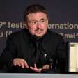 Cineasta romeno Cristian Mungiu leva Palma de Ouro em Cannes com 'Fjord'