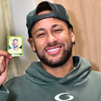 Adesivo Dourado de Neymar esgota em menos de duas horas e novo lote será lançado