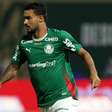 Jefté, do Palmeiras, celebra assistência contra o Flamengo: "Muito gratificante"
