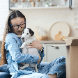 Veja como preparar a casa e a rotina ao adotar um animal de estimação