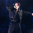 Se candidata? Jungkook abre vaga para videomaker na tour do BTS