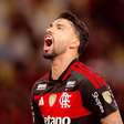 Paquetá entra, arruma o Flamengo na vitória sobre o Cusco e, agora, Seleção!