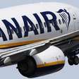 Contra passageiros bêbados, Ryanair pede limite de venda de álcool em aeroportos