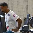 Jogadores de Flamengo e Botafogo se apresentam à seleção brasileira para iniciar preparação para Copa do Mundo