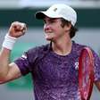 Quando João Fonseca vai encarar Djokovic em Roland Garros