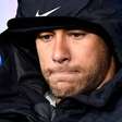 E a Copa? Neymar abandona treino na Granja Comary para realizar exames