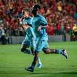 Fortaleza cala Ilha do Retiro, vence o Sport por 2 a 0 e vai para final da Copa do Nordeste