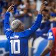 Em noite mágica de Matheus Pereira, Cruzeiro goleia Barcelona e avança na Libertadores