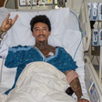 Astro olímpico do skate sofre grave acidente e vai parar no hospital após fratura no rosto