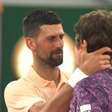 Djokovic vê 'nível incrível' de João Fonseca em virada épica em Roland Garros e faz previsão sobre a carreira do brasileiro