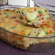 Torta de atum cremosa deixa qualquer almoço mais saboroso