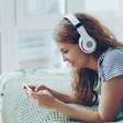 O que a psicologia revela sobre quem escuta as mesmas músicas repetidamente?