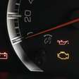 O guia definitivo das luzes do painel: descubra o significado oculto dos símbolos do seu carro