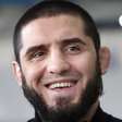 Islam Makhachev ignora Carlos Prates e indica possível adversário ao cinturão do UFC