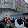 Protesto gera confronto com polícia na Cidade do México às vésperas da Copa