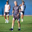Grêmio toma decisão sobre Luís Castro após saída de Dutra Junior