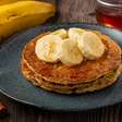 Com apenas 3 ingredientes, esta panqueca de banana com aveia conquistou quem busca um café da manhã saudável