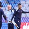 Impasse por ingresso gera atrito na França às vésperas da Copa