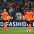 Memphis entra no segundo tempo, mas Holanda é superada pela Argélia em amistoso antes da Copa