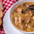 Dias frios pedem sopa: 7 receitas para aquecer o jantar
